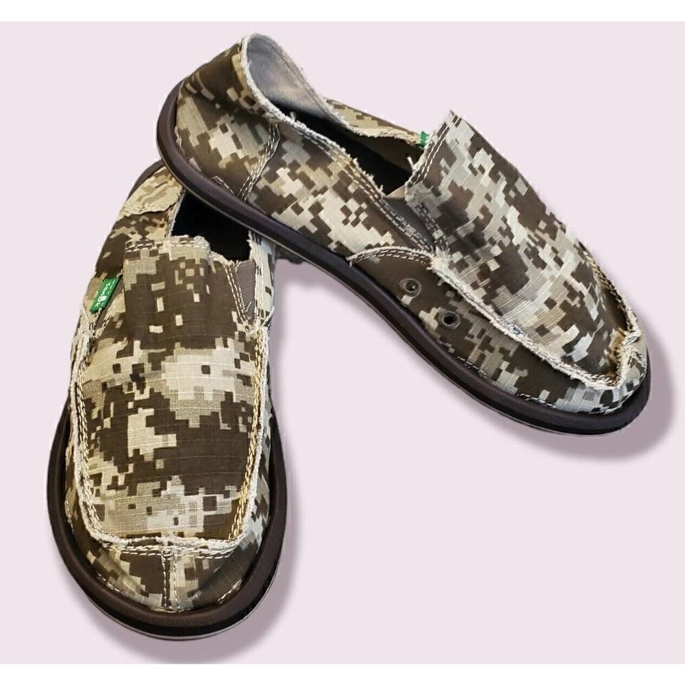 Sanuk Vagabond Slip On Canvas Sidewalk Surfers Shoes Size 5 US Digital Camo